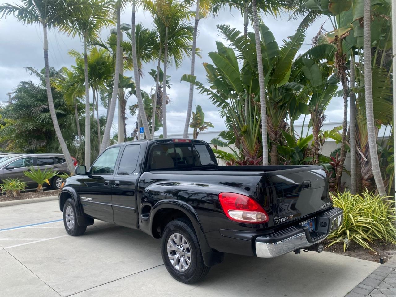 2004 Toyota Tundra SR5 1 OWNER 4WD XTRA CAB STEP SIDE Pompano Beach FL