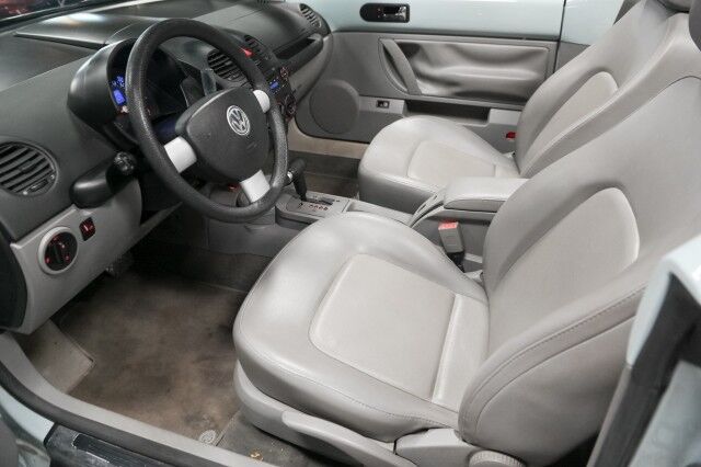 2004 Volkswagen Beetle GLS 2dr Convertible Chicago IL