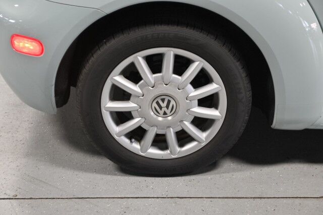 2004 Volkswagen Beetle GLS 2dr Convertible Chicago IL