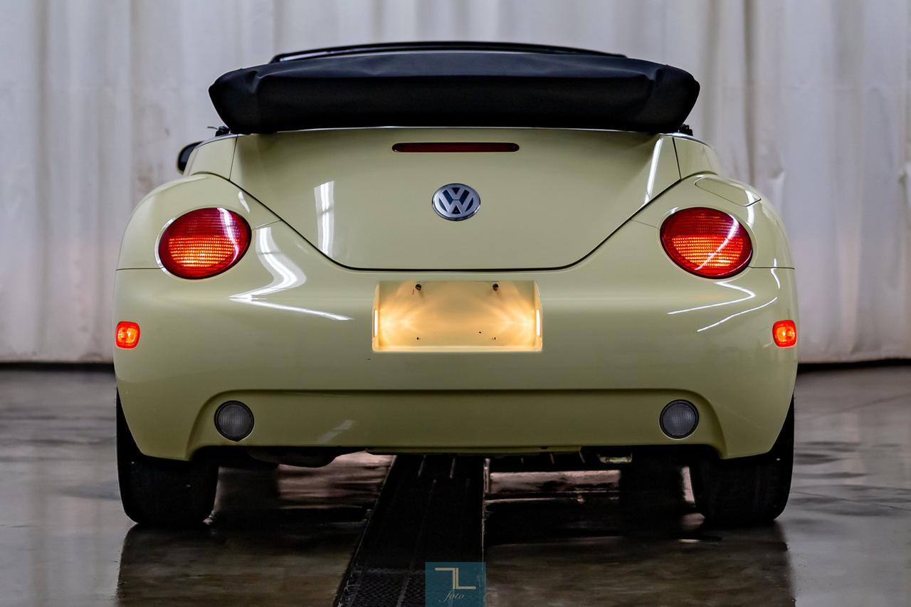 2004 Volkswagen Beetle GLS Convertible Leather Red Deer AB