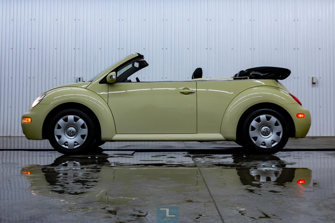 2004 Volkswagen Beetle GLS Convertible Leather Red Deer AB