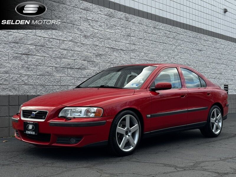 2004 Volvo S60 R