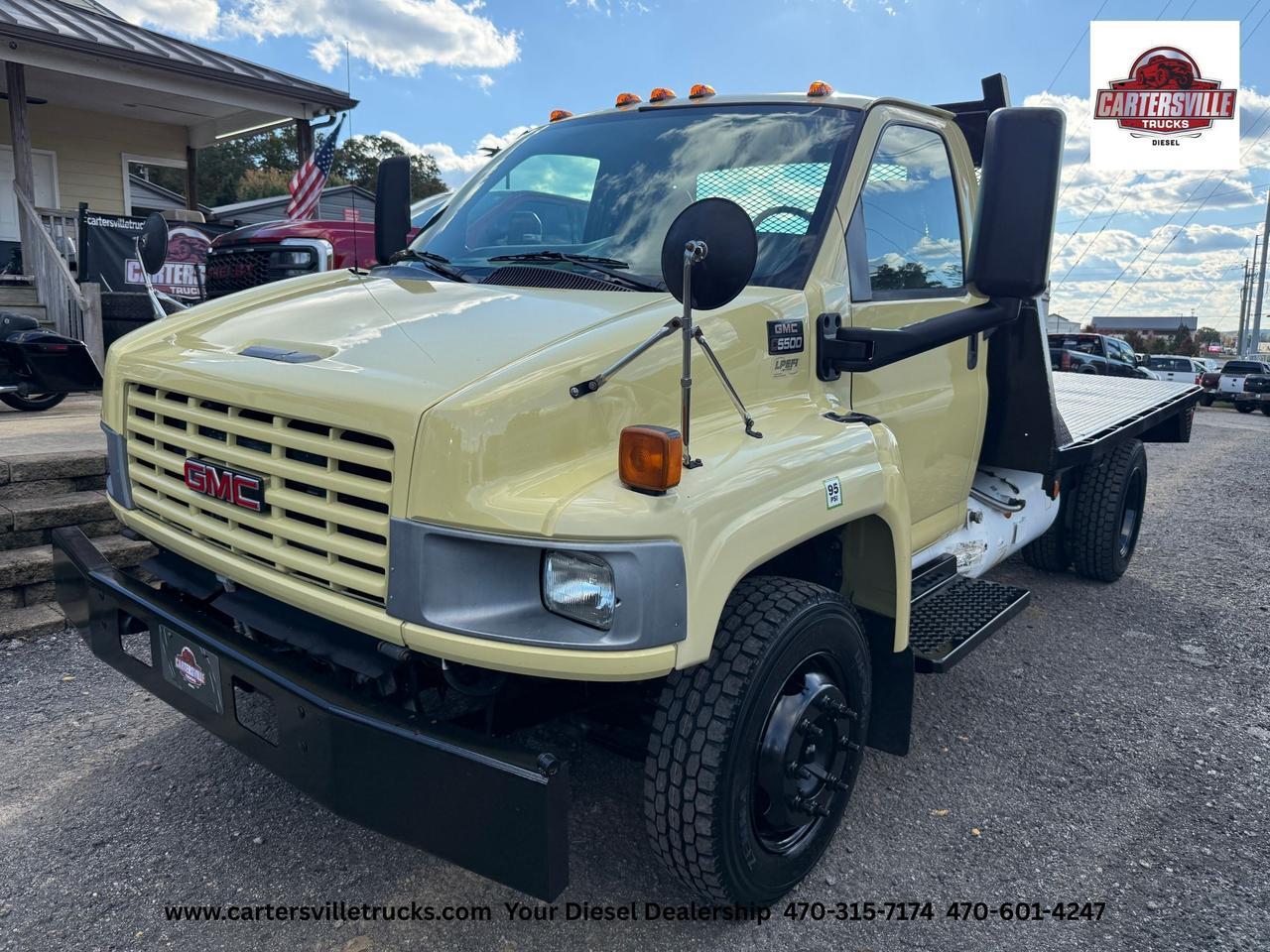 2004 gmc C4500 Topkick Truck - PROPAINE - FLATBED