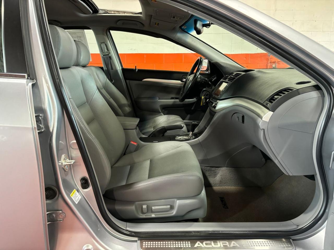 2005 Acura TSX Base Franklin OH