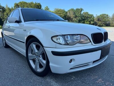 BMW 3 Series 330i 2005