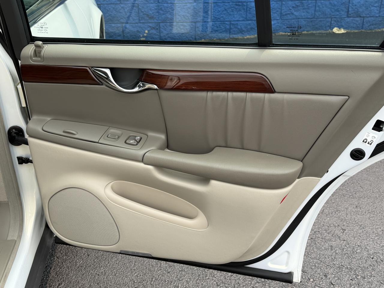 2005 Cadillac DeVille Base Connellsville PA
