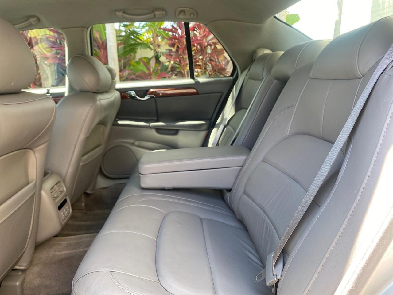 2005 Cadillac DeVille LOW MILES 36,797 Pompano Beach FL