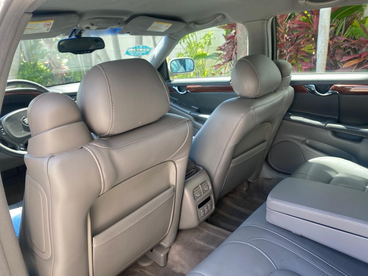 2005 Cadillac DeVille LOW MILES 36,797 Pompano Beach FL