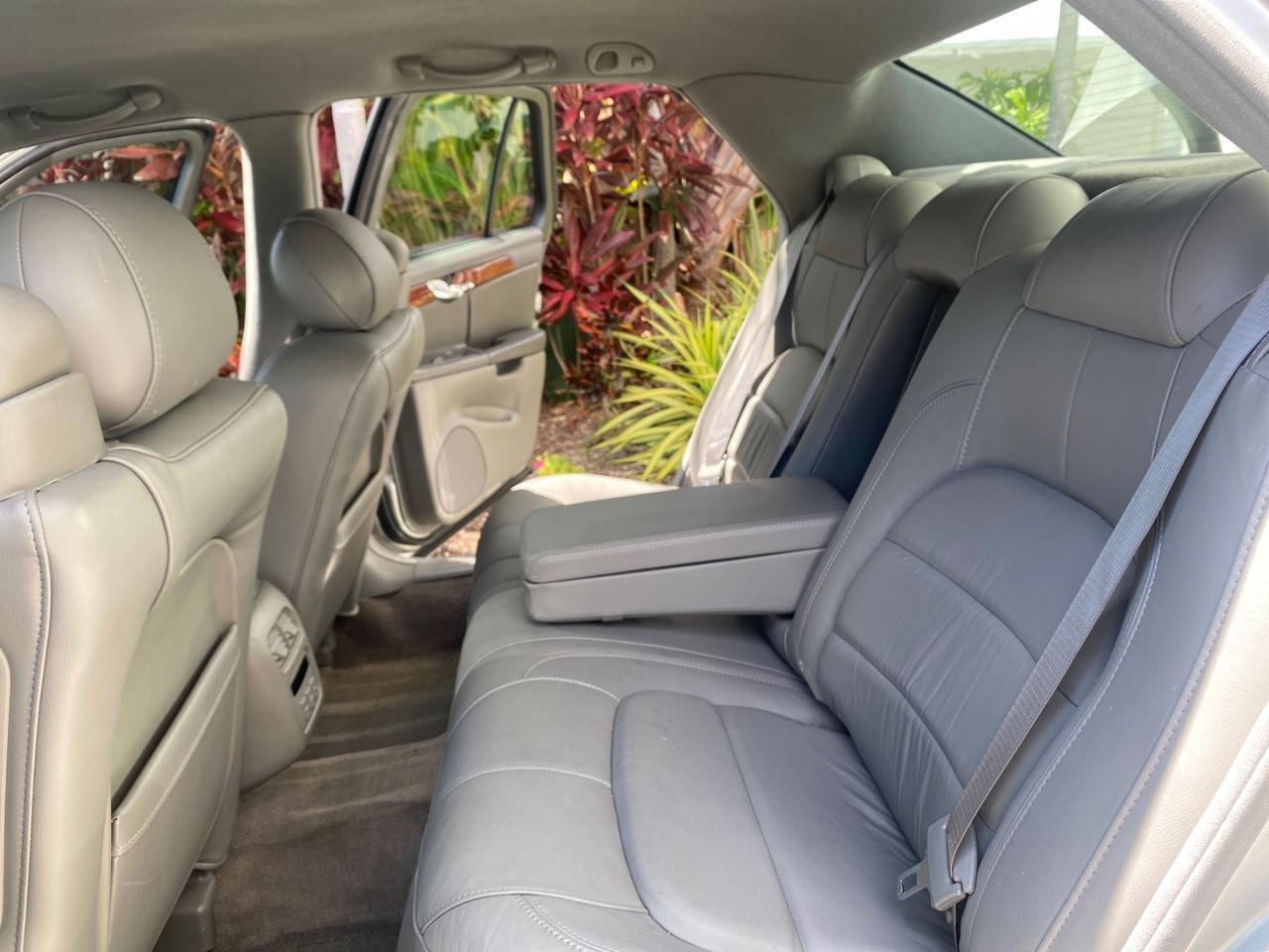 2005 Cadillac DeVille LOW MILES 36,797 Pompano Beach FL