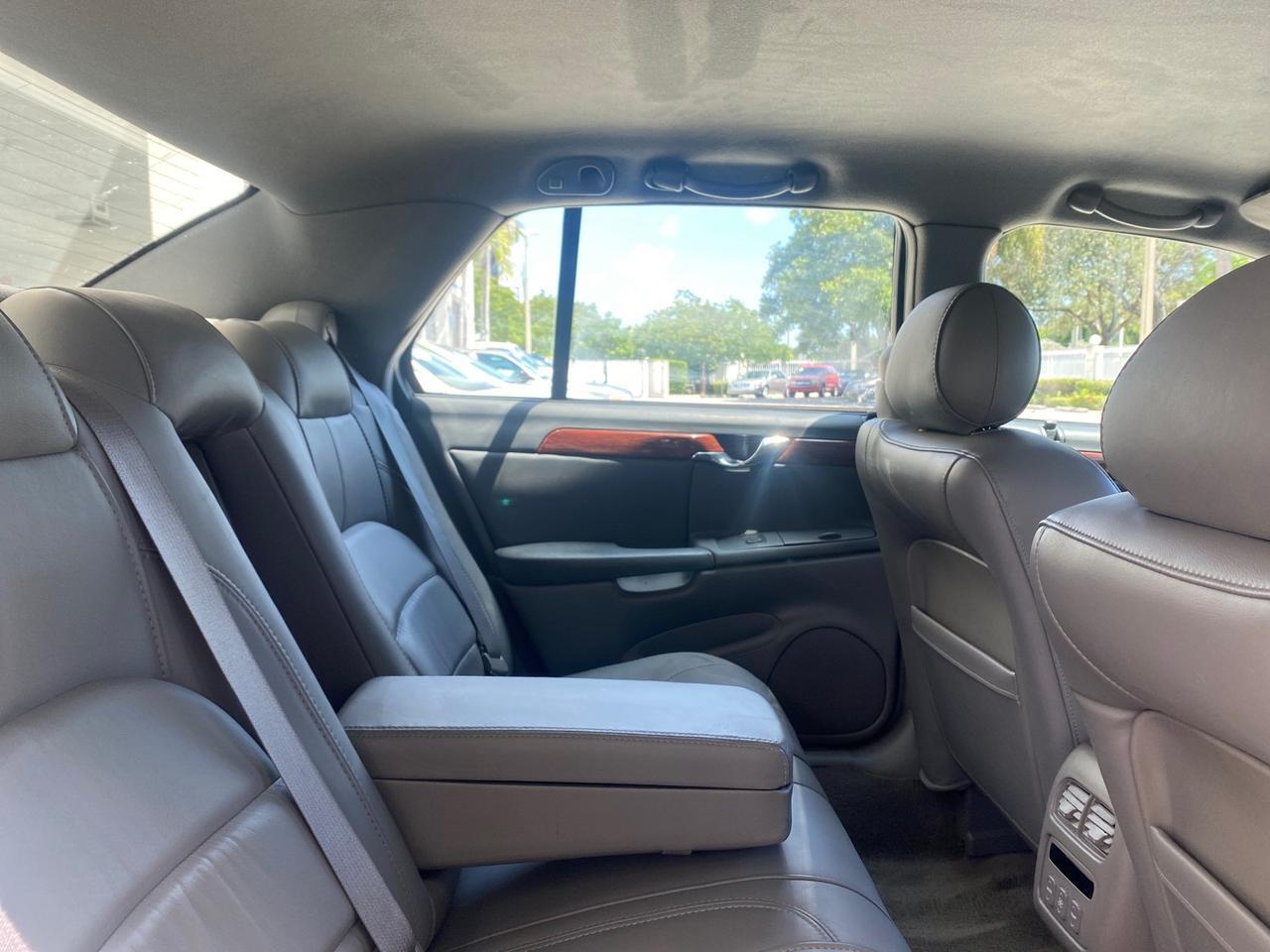 2005 Cadillac DeVille LOW MILES 36,797 Pompano Beach FL