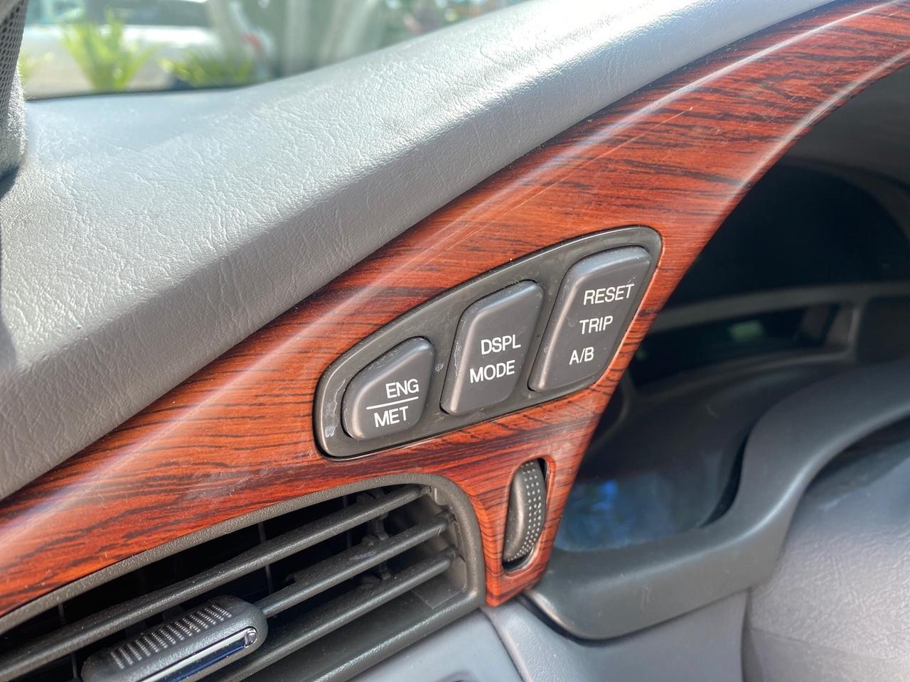 2005 Cadillac DeVille LOW MILES 36,797 Pompano Beach FL