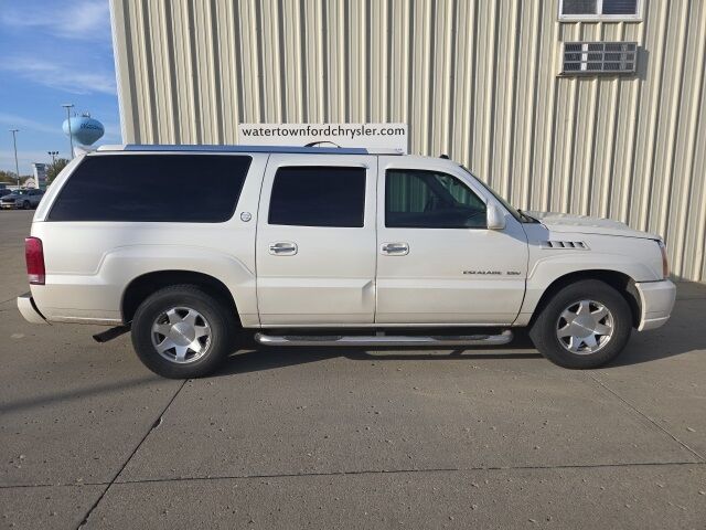 2005 Cadillac Escalade ESV Base Watertown SD