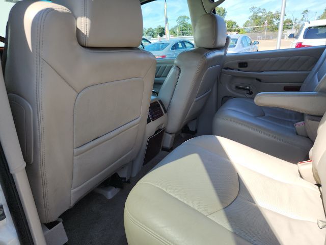 2005 Cadillac Escalade ESV Platinum Edition East Islip NY