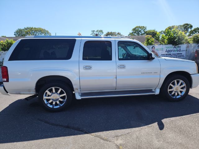 2005 Cadillac Escalade ESV Platinum Edition East Islip NY