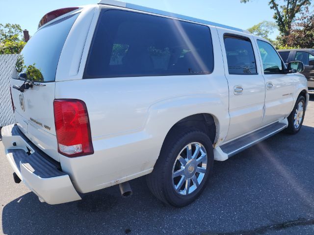 2005 Cadillac Escalade ESV Platinum Edition East Islip NY