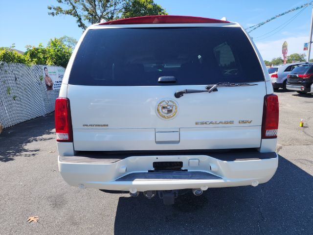 2005 Cadillac Escalade ESV Platinum Edition East Islip NY