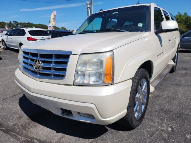 2005 Cadillac Escalade ESV Platinum Edition East Islip NY