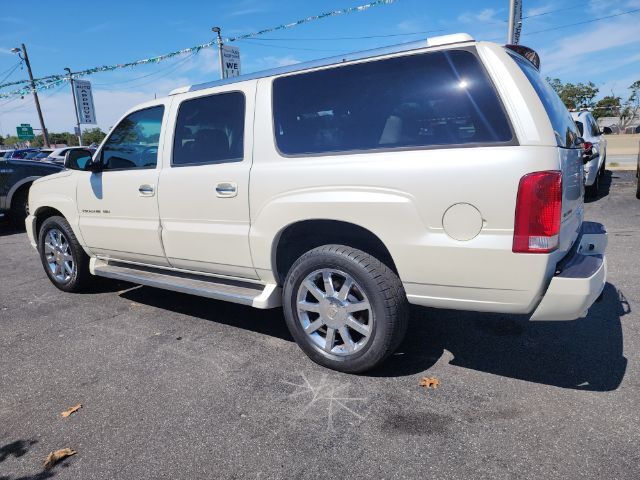 2005 Cadillac Escalade ESV Platinum Edition East Islip NY