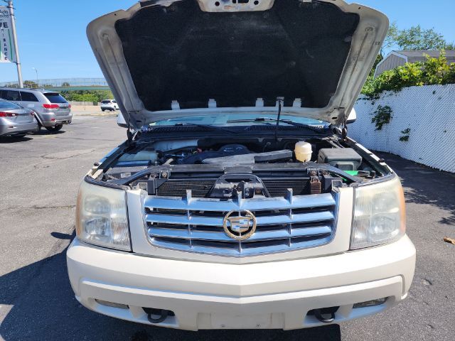 2005 Cadillac Escalade ESV Platinum Edition East Islip NY