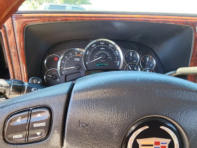 2005 Cadillac Escalade ESV Platinum Edition East Islip NY