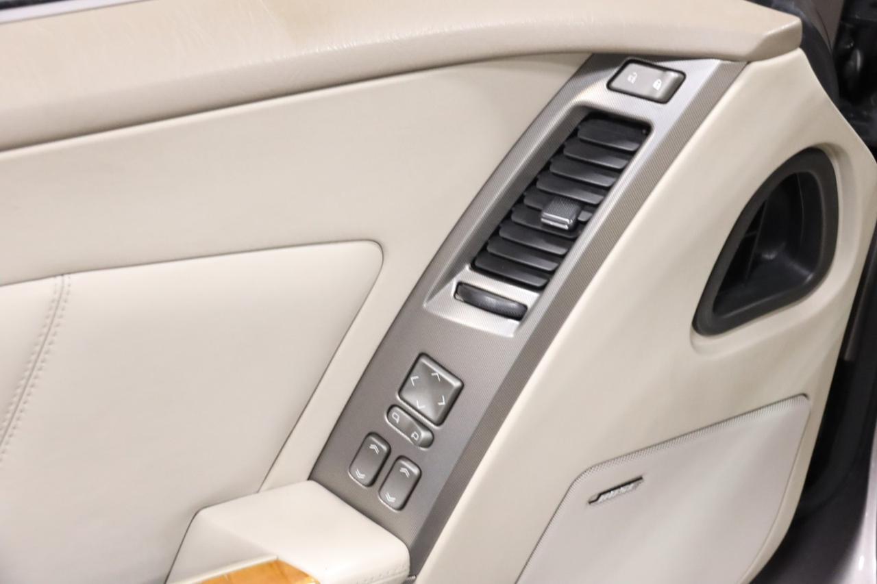 2005 Cadillac XLR 2dr Convertible Skokie IL