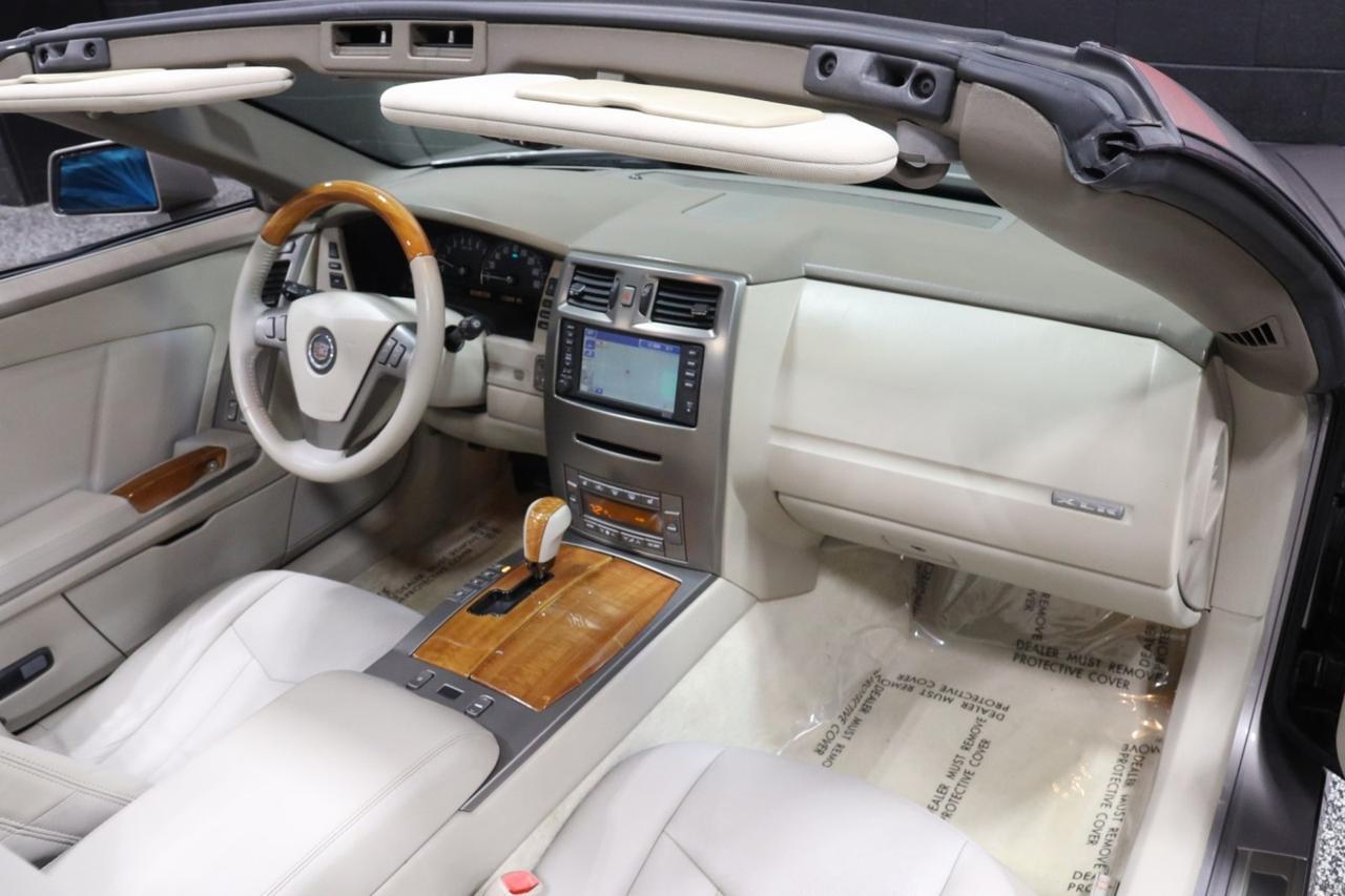 2005 Cadillac XLR 2dr Convertible Skokie IL