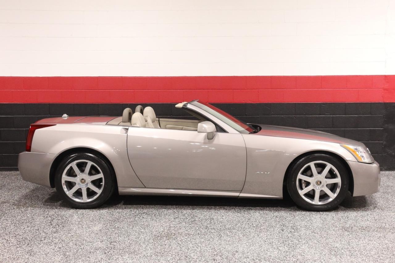 2005 Cadillac XLR 2dr Convertible Skokie IL