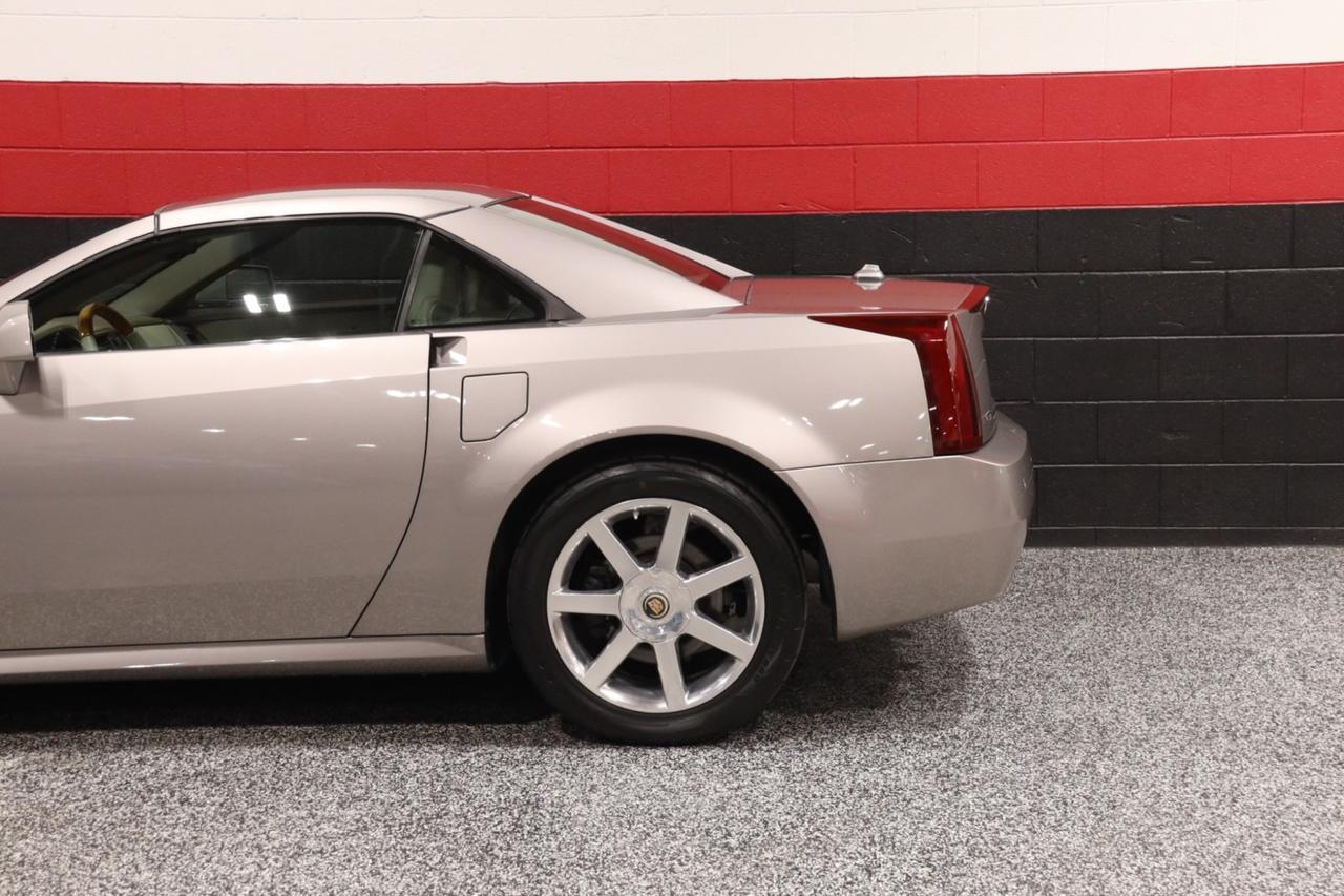 2005 Cadillac XLR 2dr Convertible Skokie IL