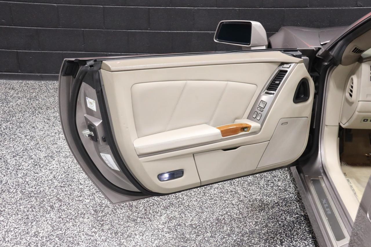 2005 Cadillac XLR 2dr Convertible Skokie IL