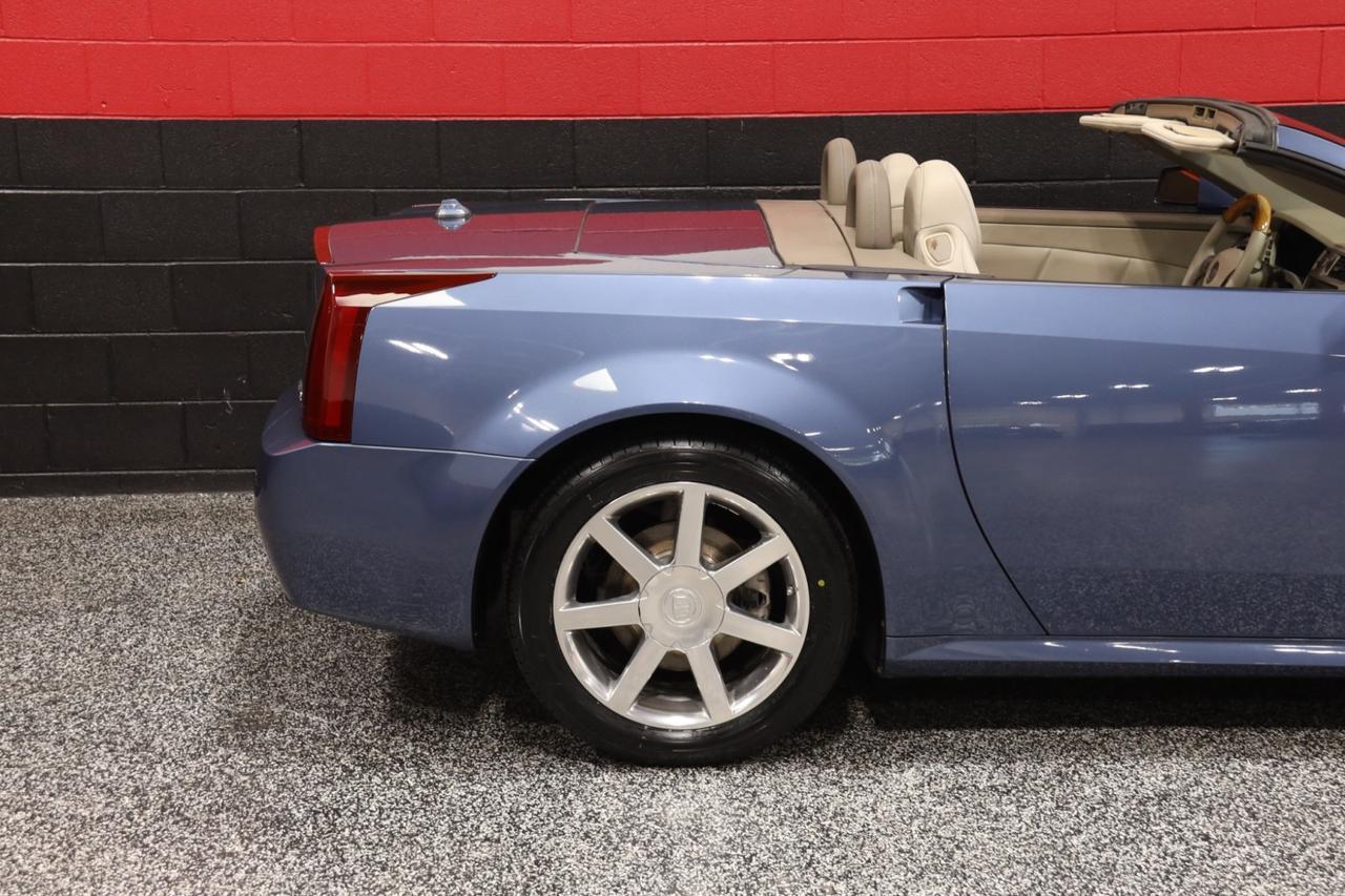 2005 Cadillac XLR 2dr Convertible Skokie IL