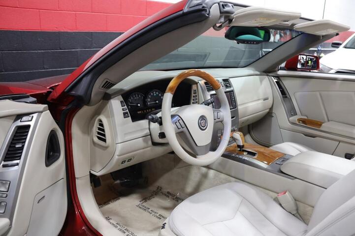 2005 Cadillac XLR 2dr Convertible Chicago IL