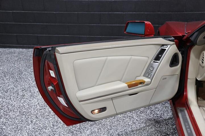 2005 Cadillac XLR 2dr Convertible Chicago IL