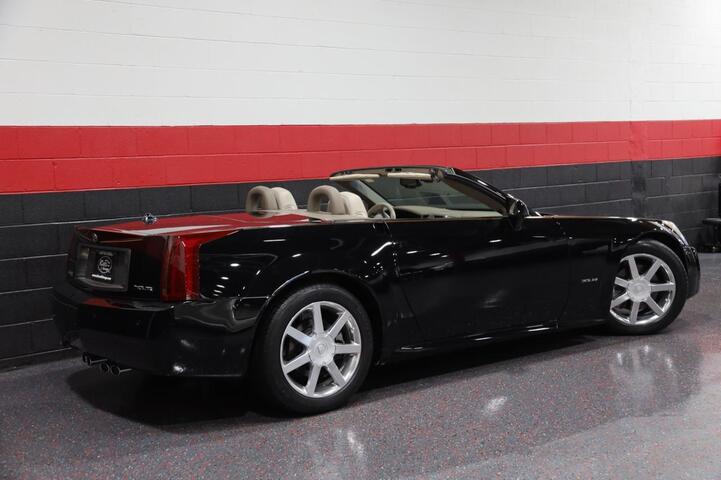 2005 Cadillac XLR 2dr Convertible Chicago IL