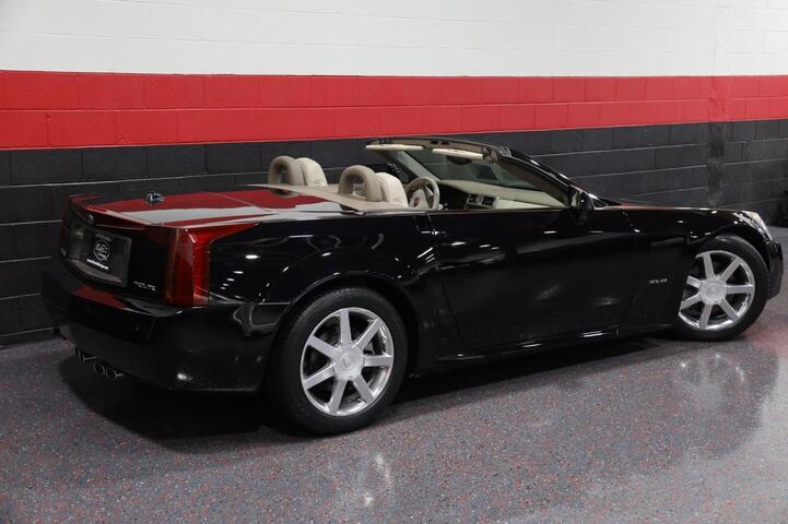 2005 Cadillac XLR 2dr Convertible Chicago IL