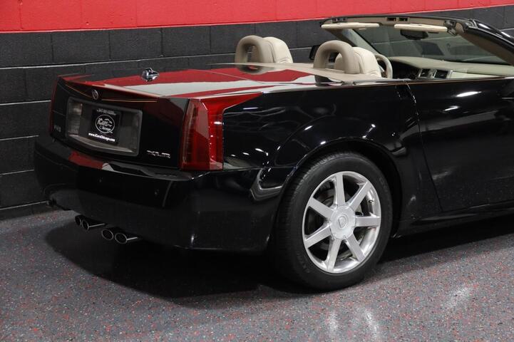 2005 Cadillac XLR 2dr Convertible Chicago IL