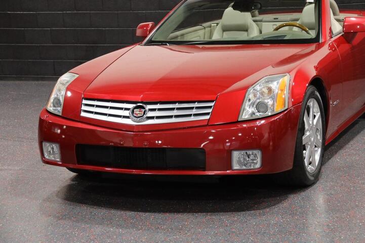 2005 Cadillac XLR 2dr Convertible Chicago IL