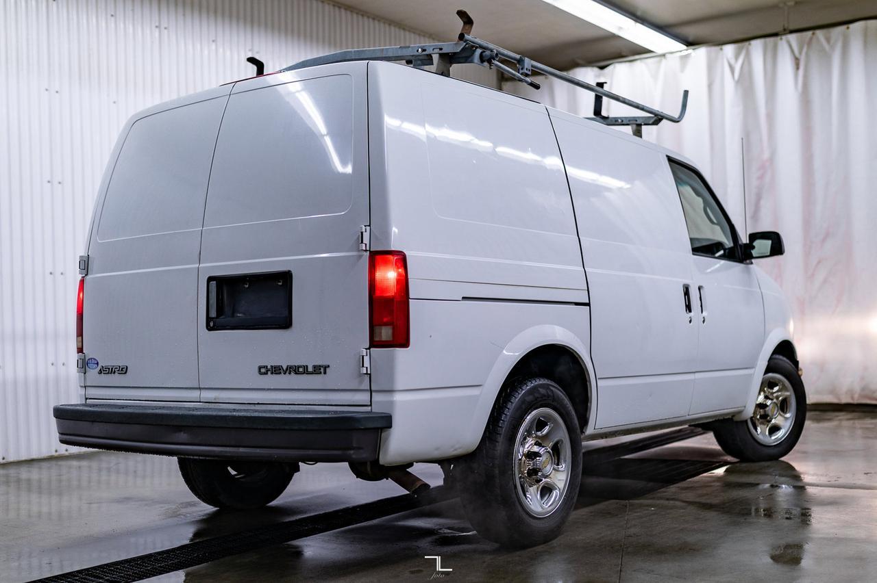 2005 Chevrolet Astro Cargo Van Red Deer AB