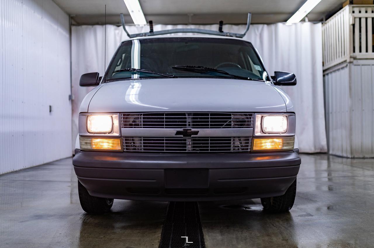 2005 Chevrolet Astro Cargo Van Red Deer AB