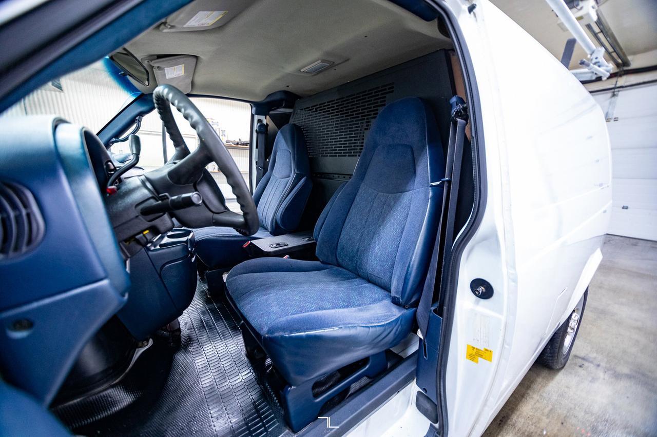 2005 Chevrolet Astro Cargo Van Red Deer AB