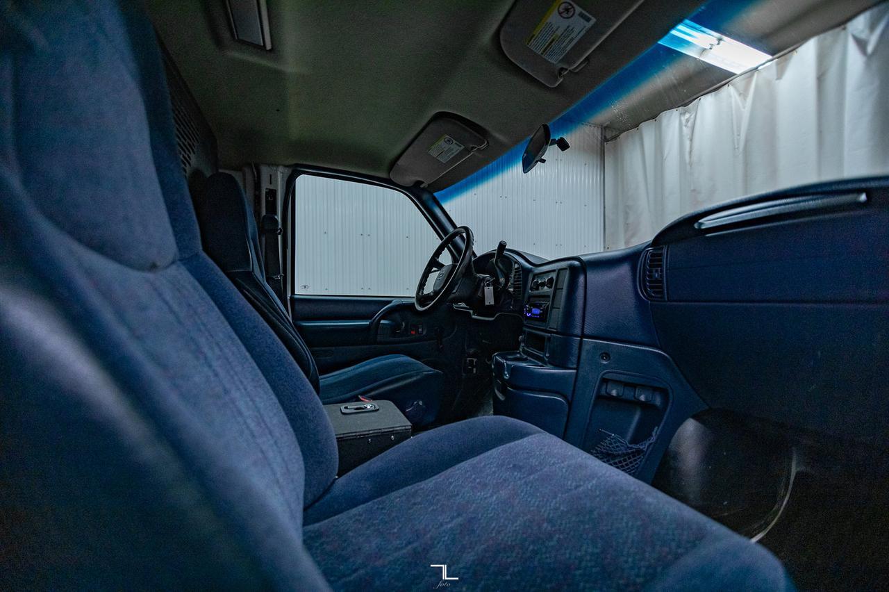 2005 Chevrolet Astro Cargo Van Red Deer AB