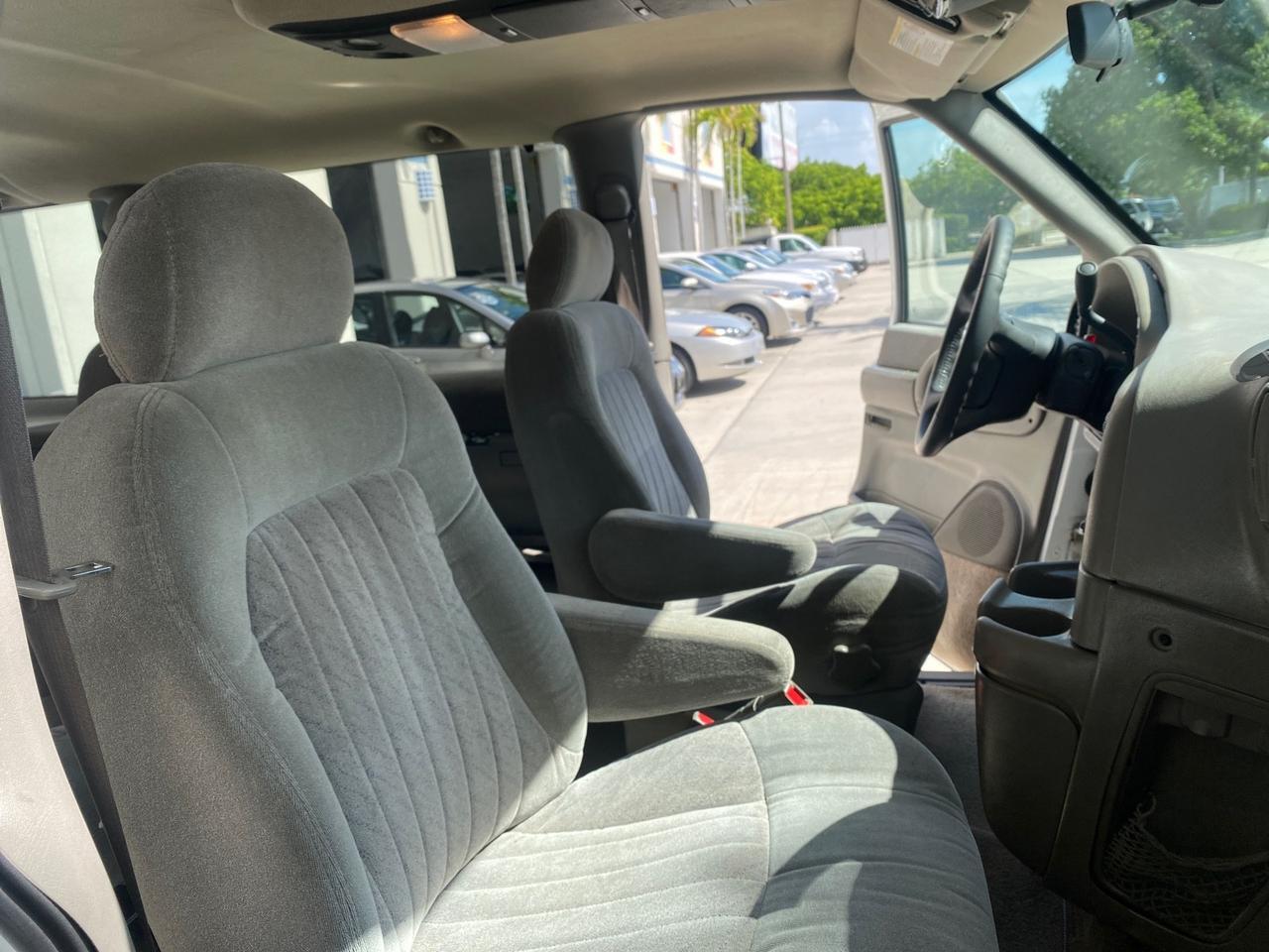 2005 Chevrolet Astro Passenger LT LOW MILES 67,376 1 OWNER Pompano Beach FL