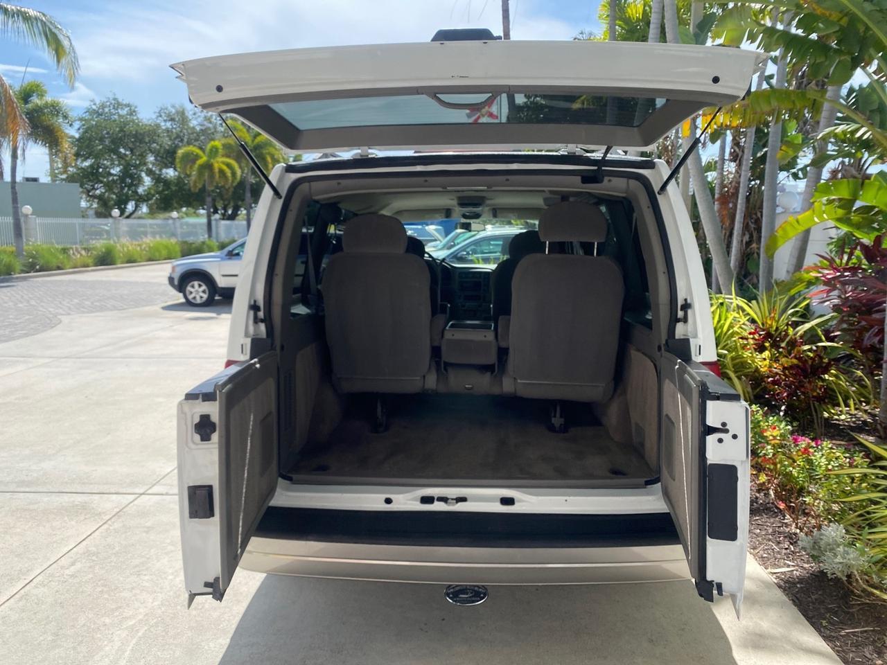 2005 Chevrolet Astro Passenger LT LOW MILES 67,376 1 OWNER Pompano Beach FL