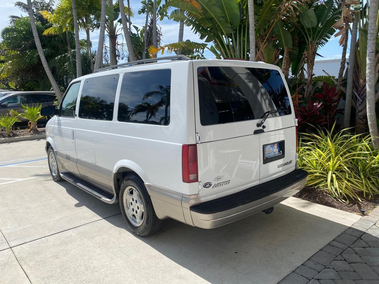2005 Chevrolet Astro Passenger LT LOW MILES 67,376 1 OWNER Pompano Beach FL