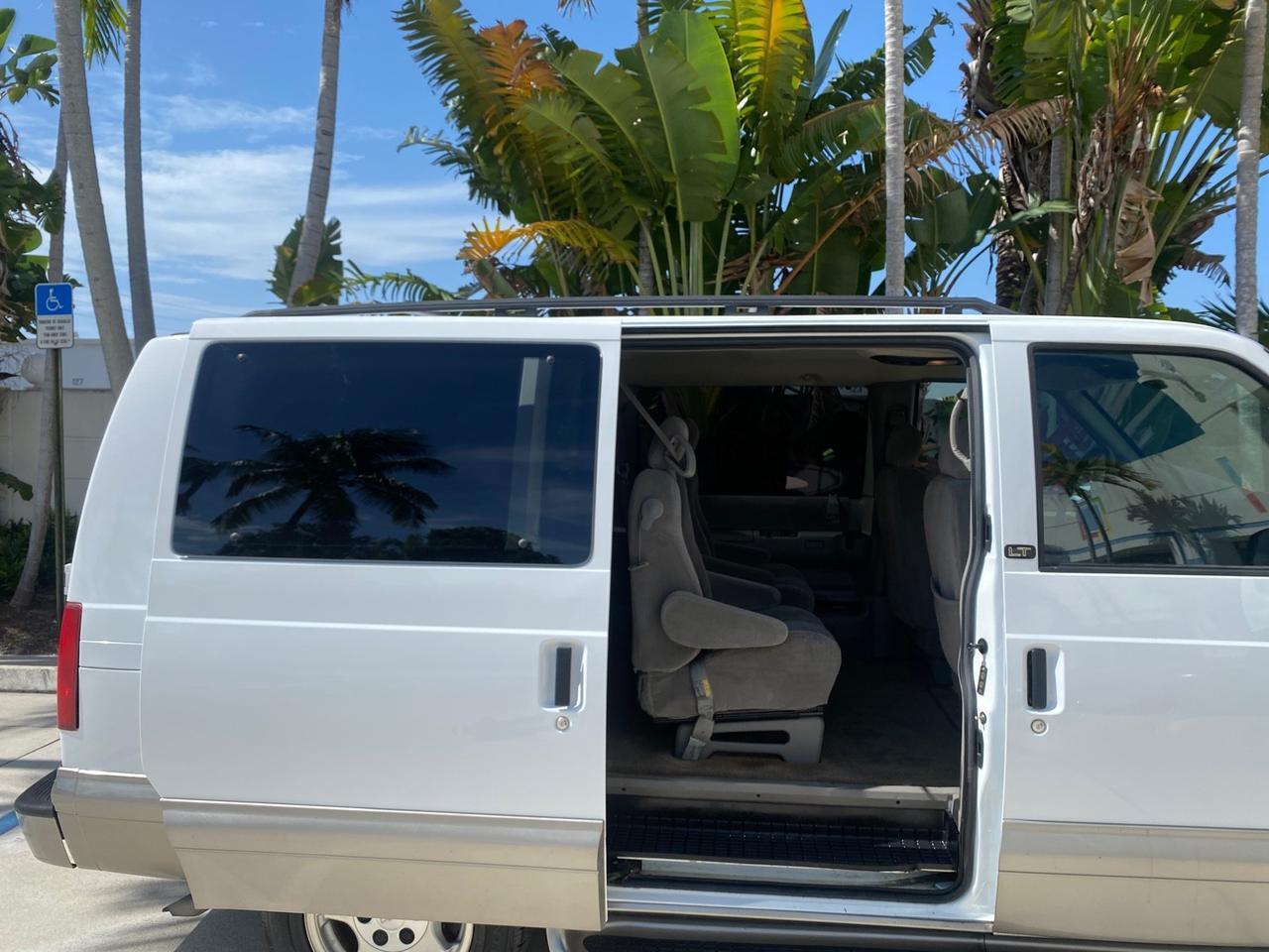 2005 Chevrolet Astro Passenger LT LOW MILES 67,376 1 OWNER Pompano Beach FL