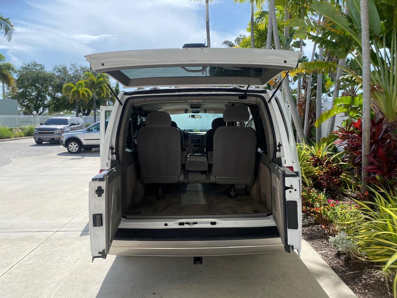 2005 Chevrolet Astro Passenger LT LOW MILES 67,376 1 OWNER Pompano Beach FL