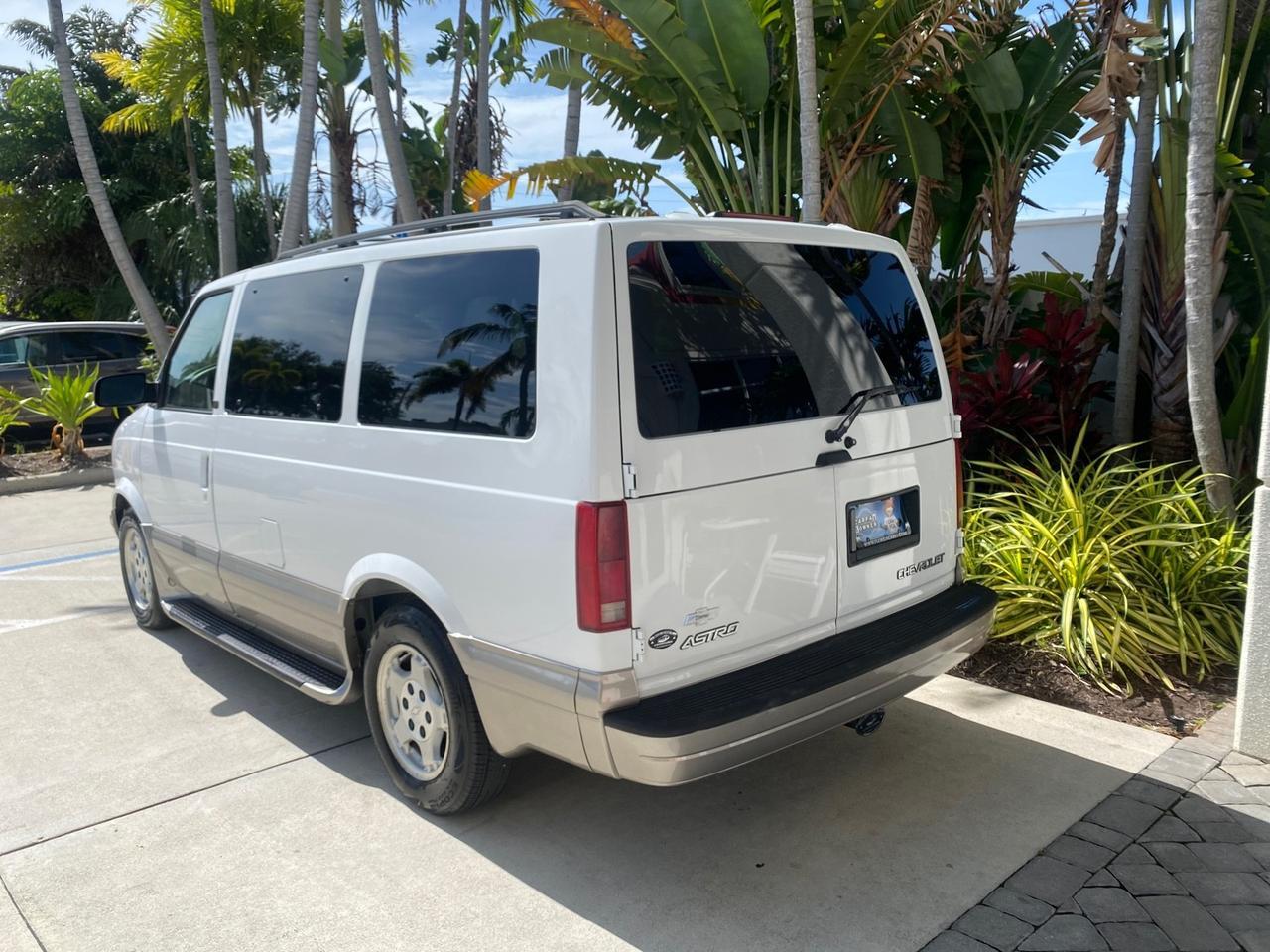 2005 Chevrolet Astro Passenger LT LOW MILES 67,376 1 OWNER Pompano Beach FL