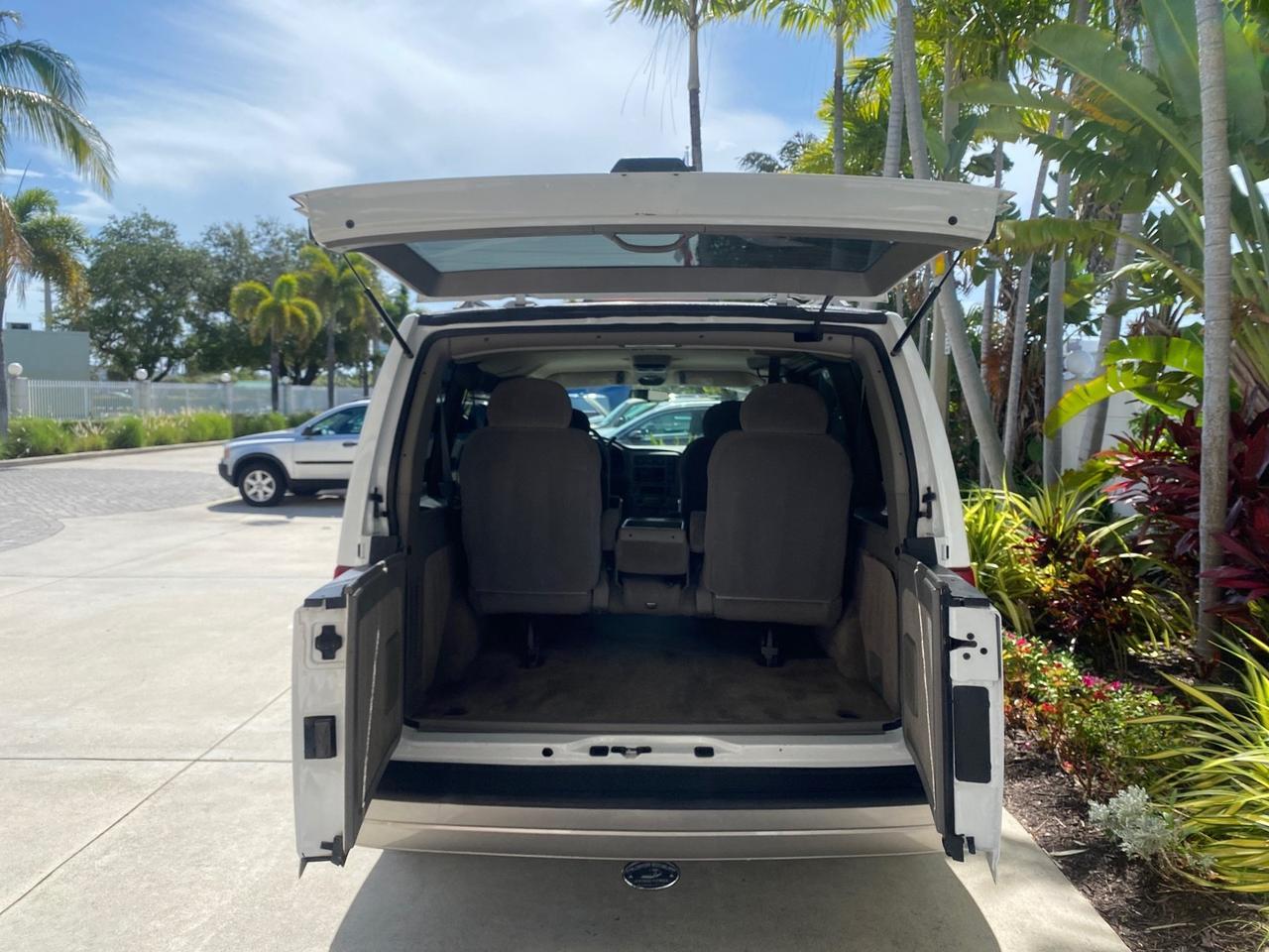 2005 Chevrolet Astro Passenger LT LOW MILES 67,376 1 OWNER Pompano Beach FL