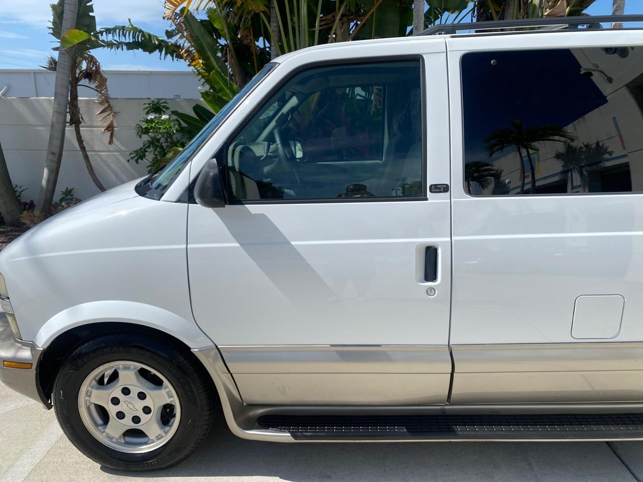 2005 Chevrolet Astro Passenger LT LOW MILES 67,376 1 OWNER Pompano Beach FL