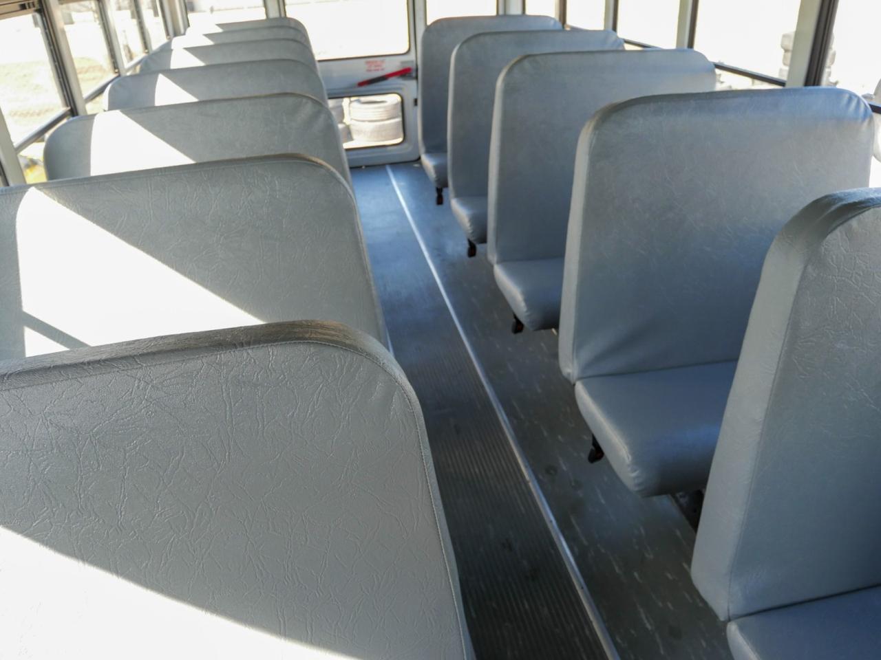 2005 Chevrolet C5500 Mid Bus Guide DW Duramax Diesel Mansfield TX