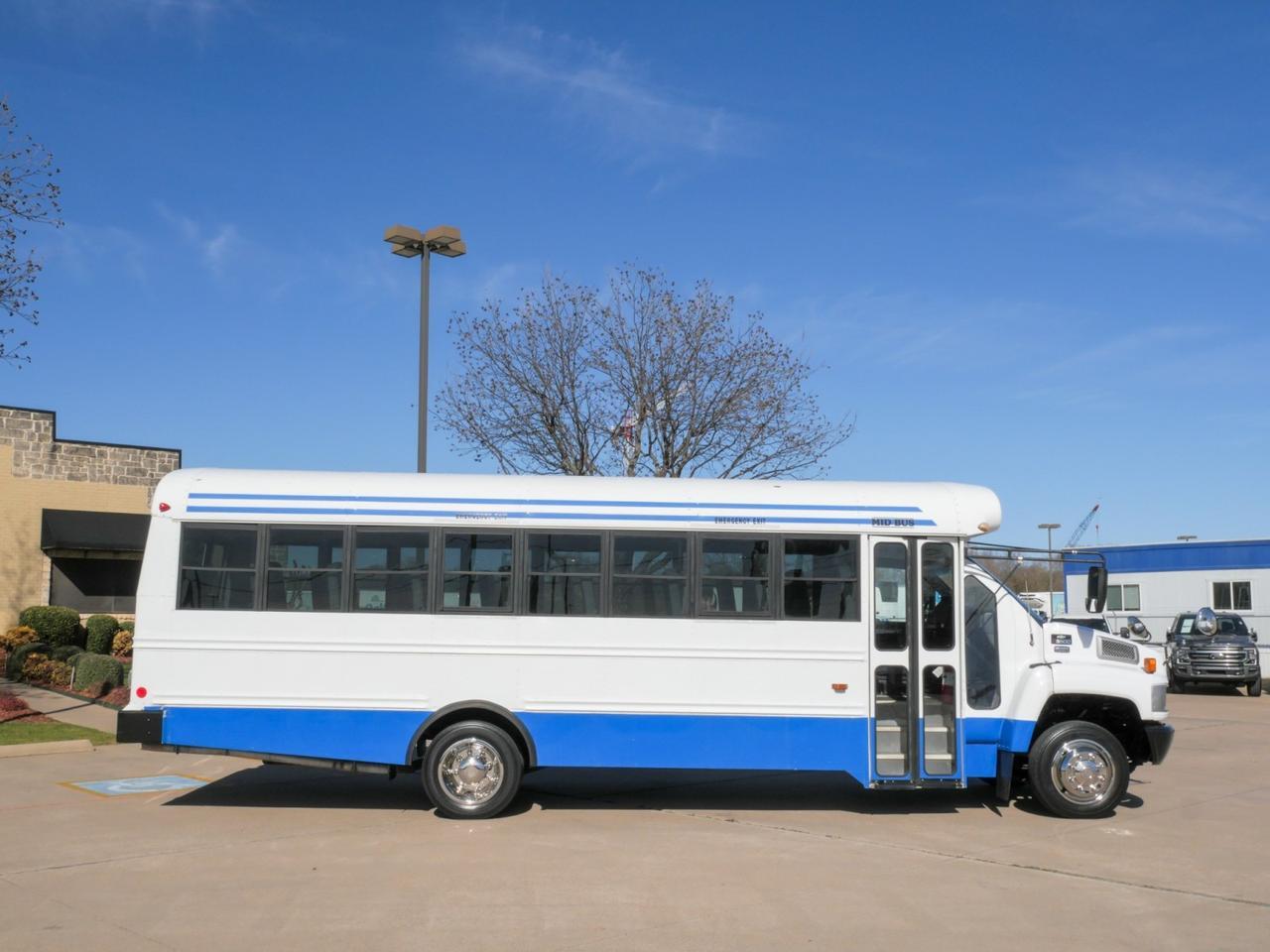 2005 Chevrolet C5500 Mid Bus Guide DW Duramax Diesel Mansfield TX